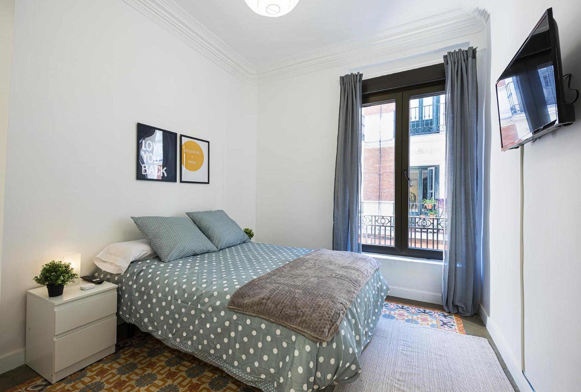Anton Rooms Мадрид Экстерьер фото
